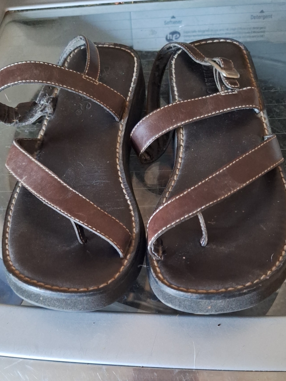 Brown Leather Strappy Thong Sandals By Simple Shoe Company